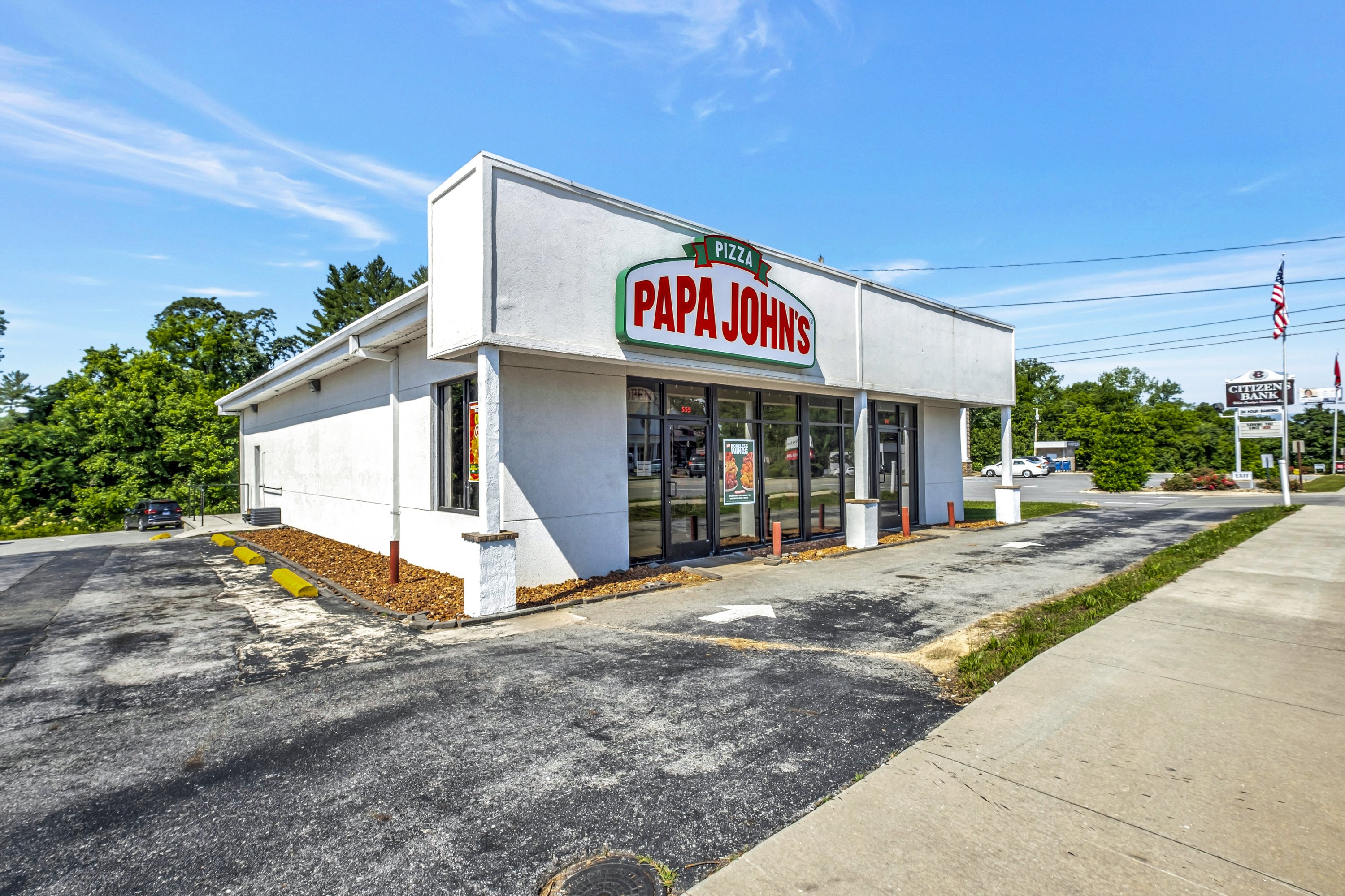 555 W Bockman Way, Sparta, TN 38583