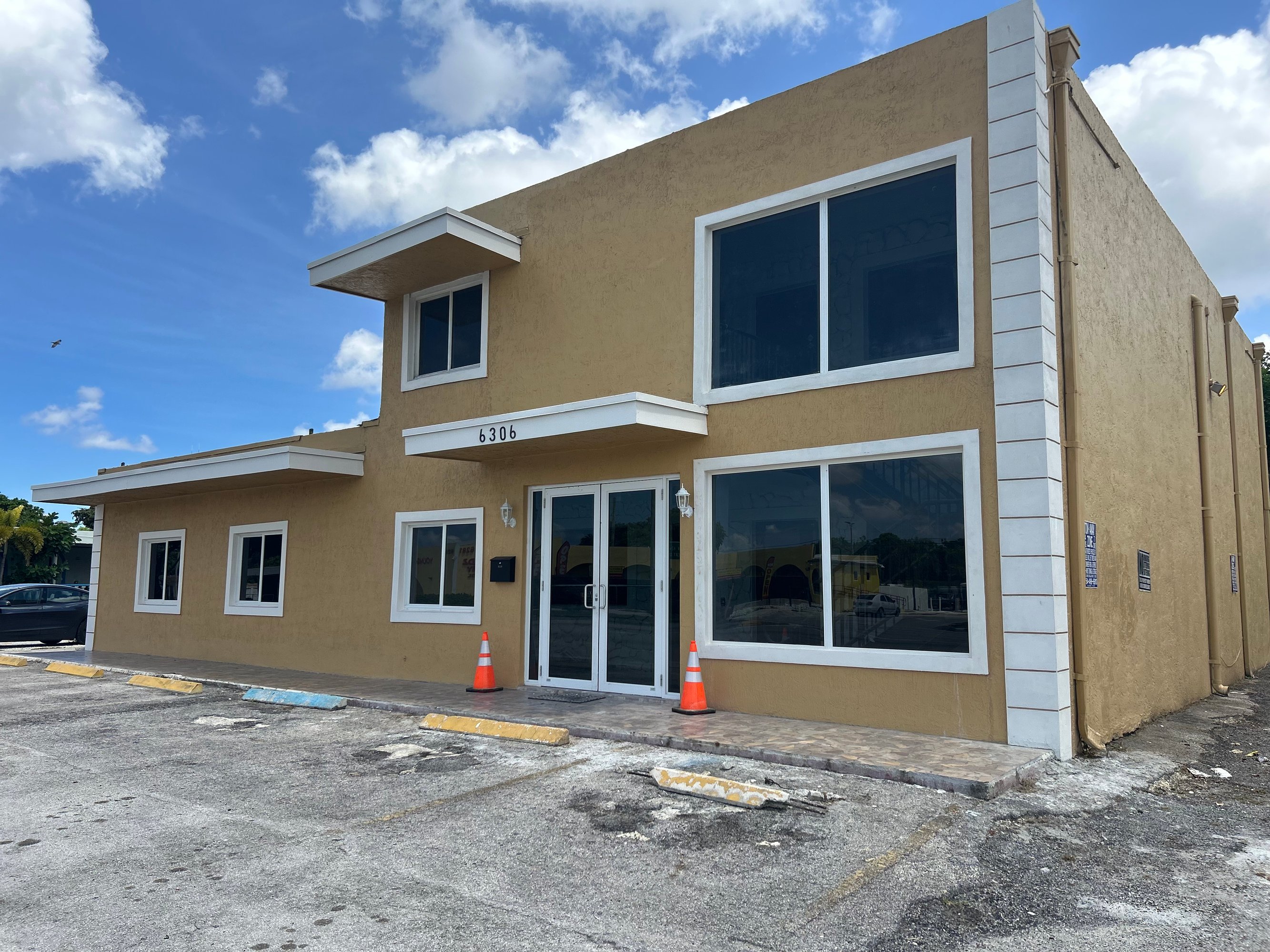 6300 Pembroke Rd, Miramar, FL 33023