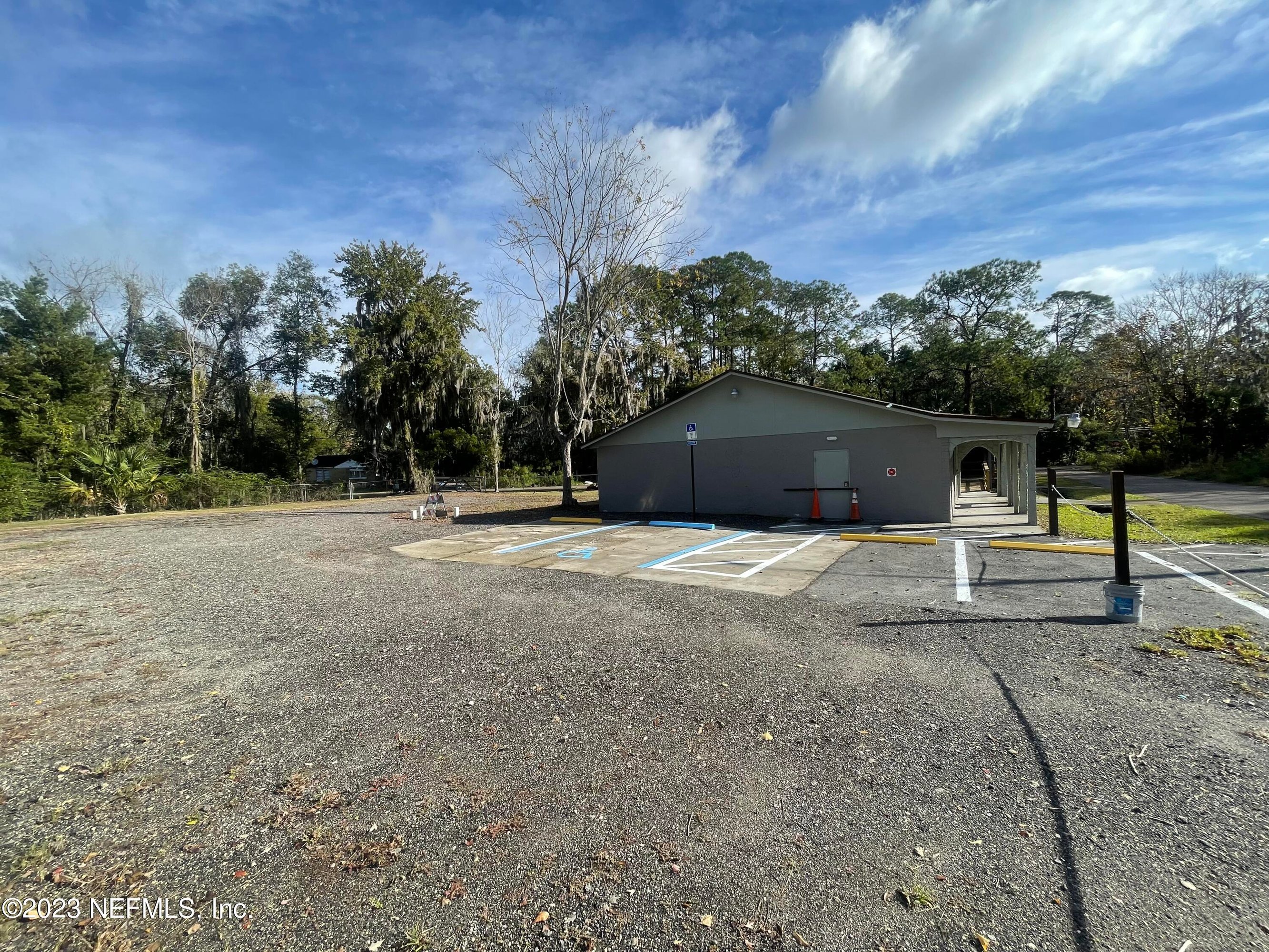 7854 Moncrief Dinsmore Rd, Jacksonville, FL 32219