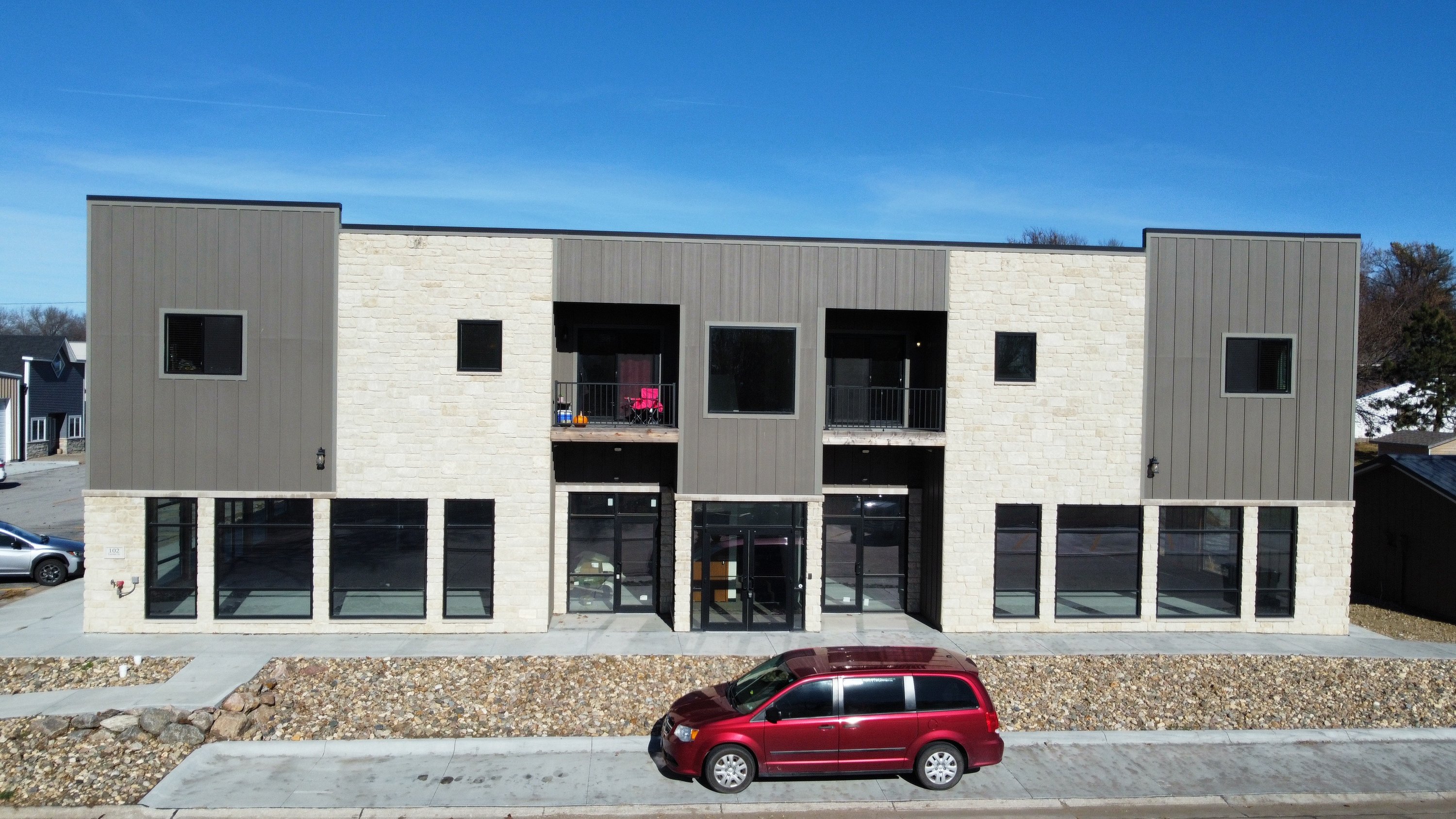 102 Locust St, Hickman, NE 68372