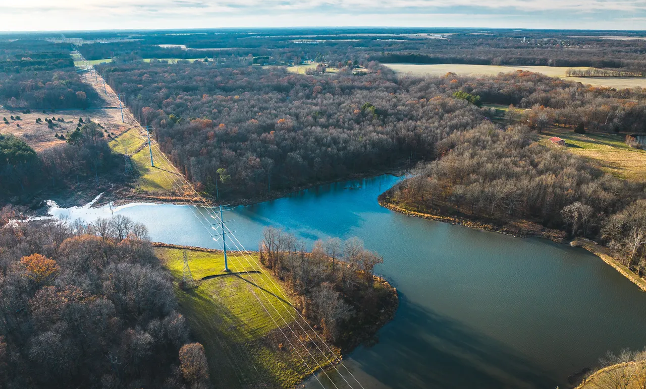 15247 Laminack Rd, Carterville, IL 62918