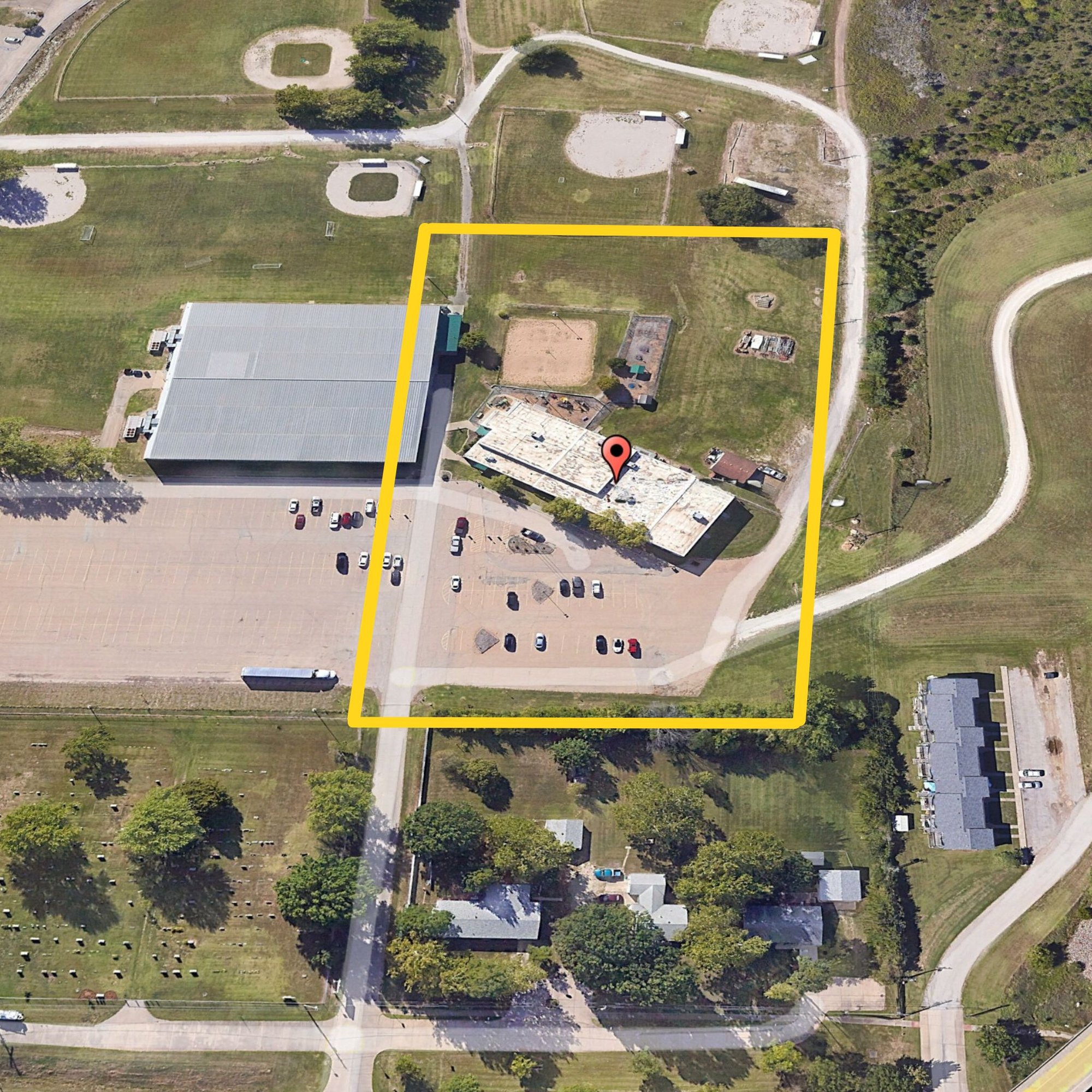 3907 SW Burlingame Rd, Topeka, KS 66609