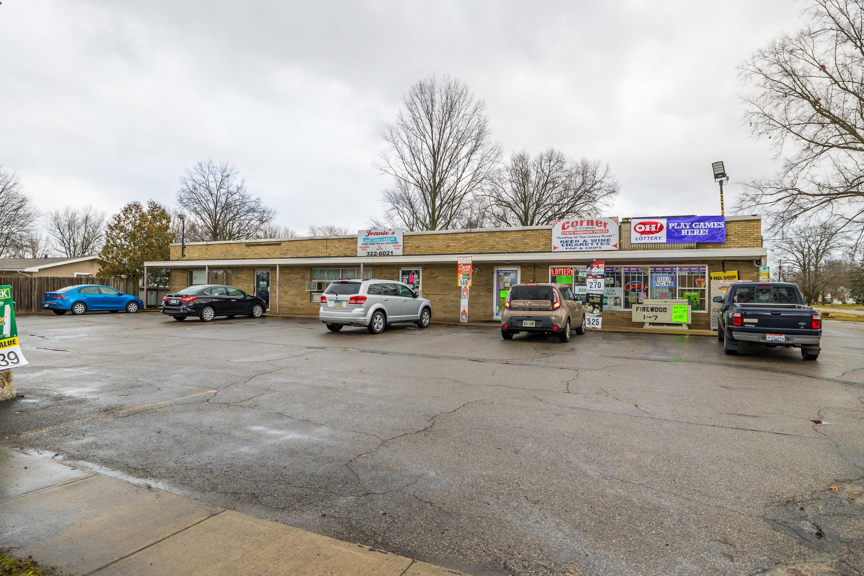 614 Prospect St, Elyria, OH 44035