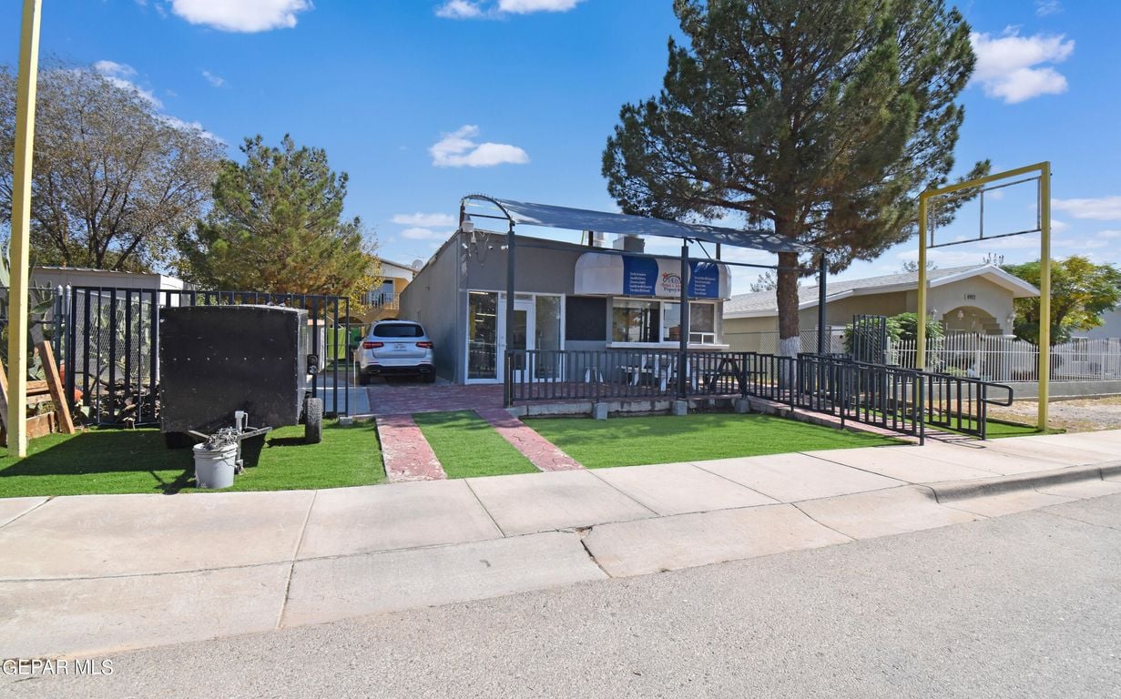 6928 3Rd St, Canutillo, TX 79835