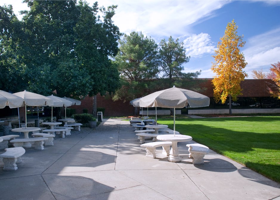 3215 Prospect Park Dr, Rancho Cordova, CA 95670
