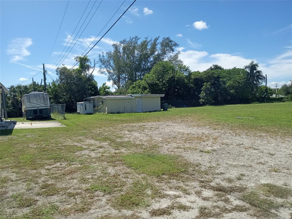 2014 NW 28Th St, Oakland Park, FL 33311