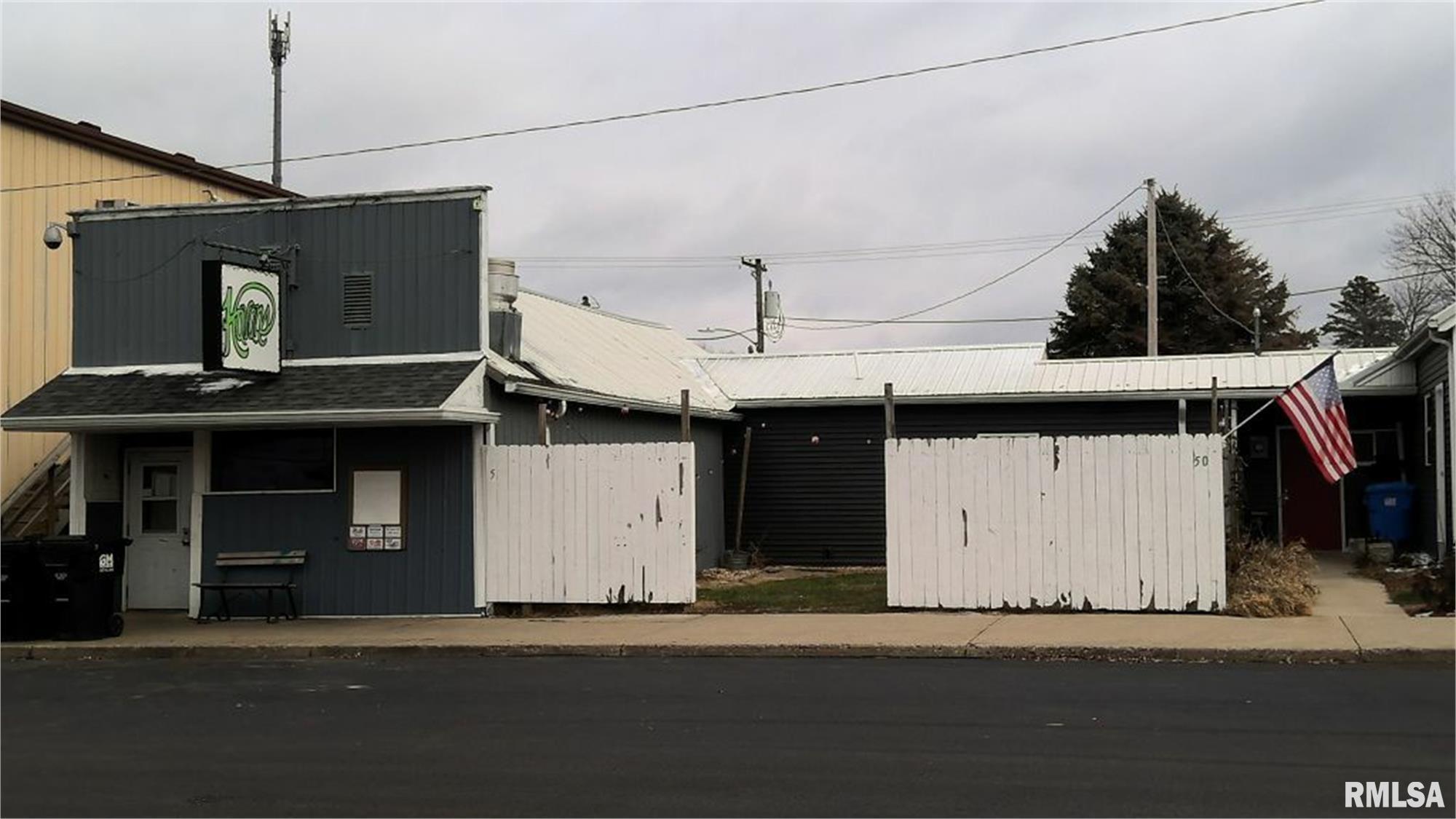 507 Smith St, Grand Mound, IA 52751