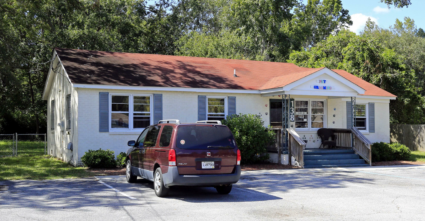138 Red Bank Rd, Goose Creek, SC 29445