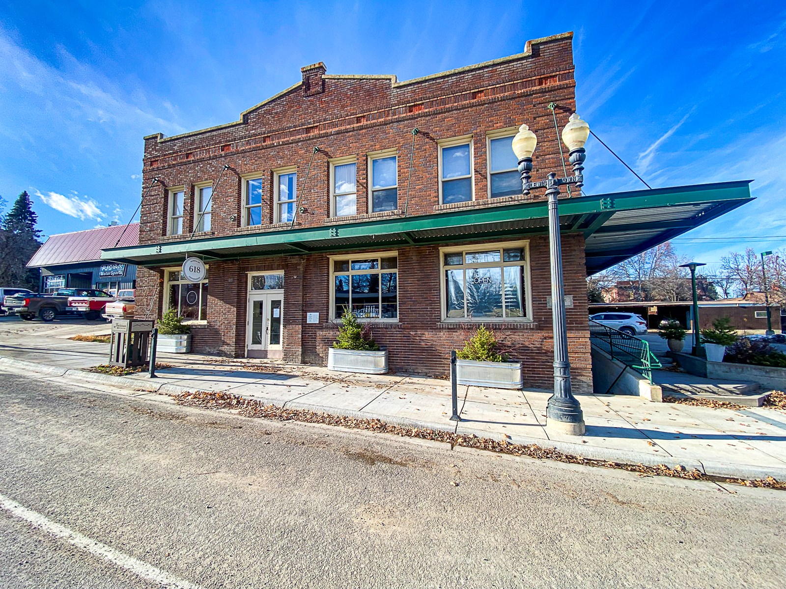 618 W Main St, Lewistown, MT 59457