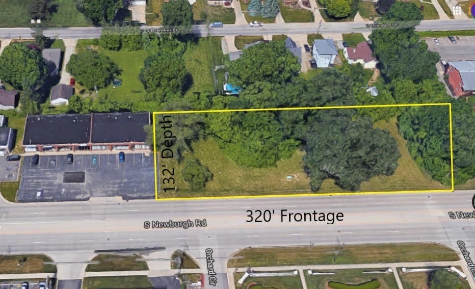 2708 S Newburgh Rd, Westland, MI 48186