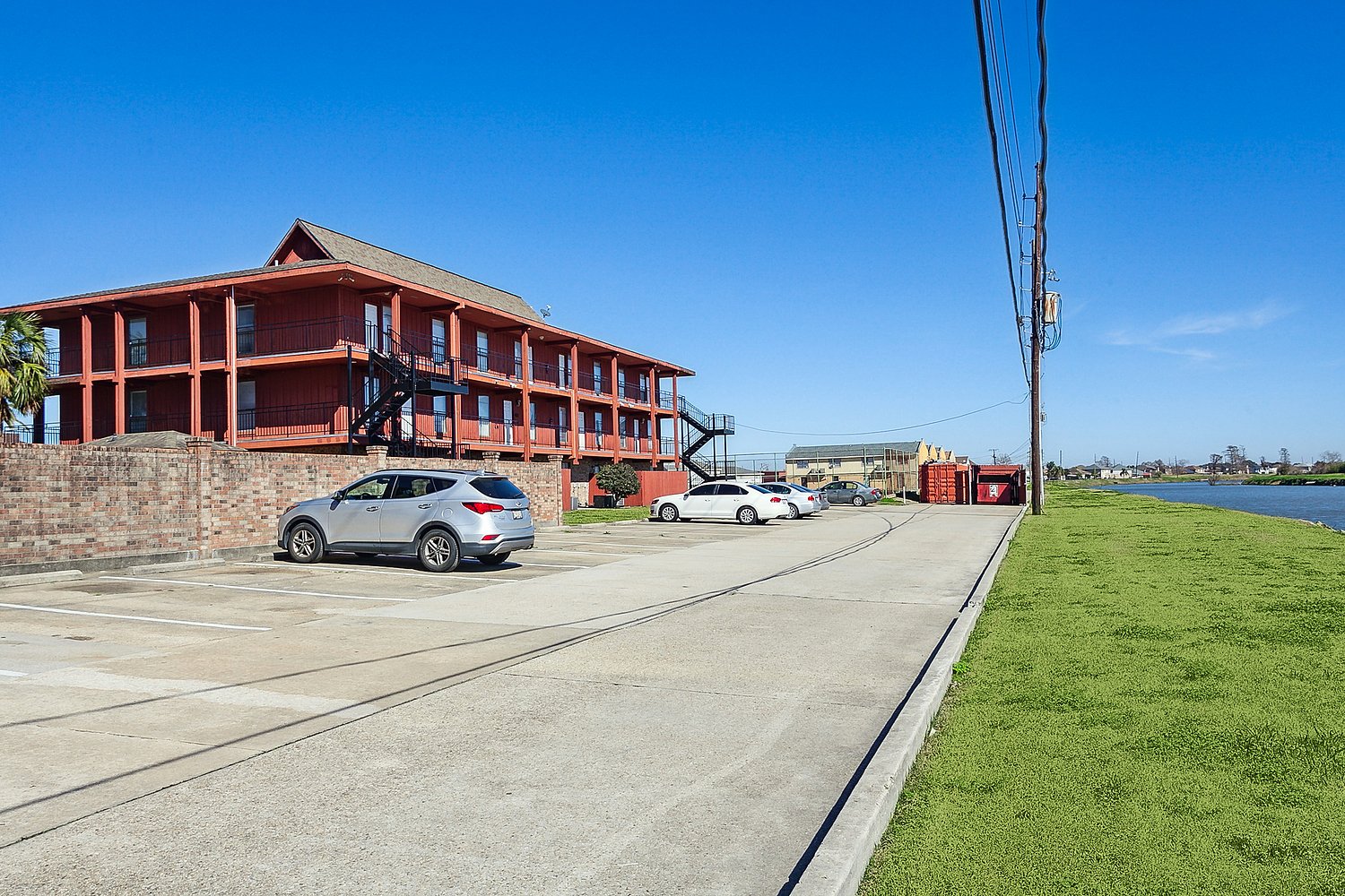 4289 Lac Saint Pierre Dr, Harvey, LA 70058