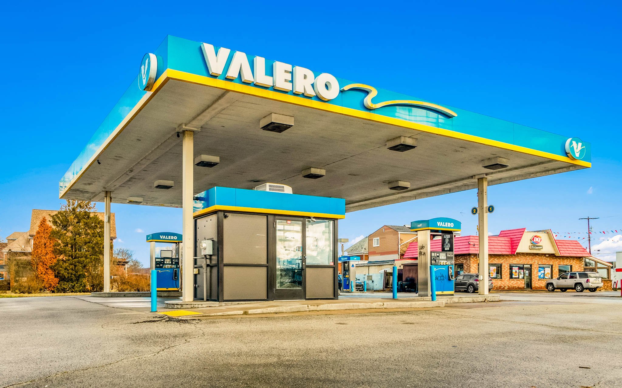 1611 Freeport Rd, Natrona Heights, PA 15065