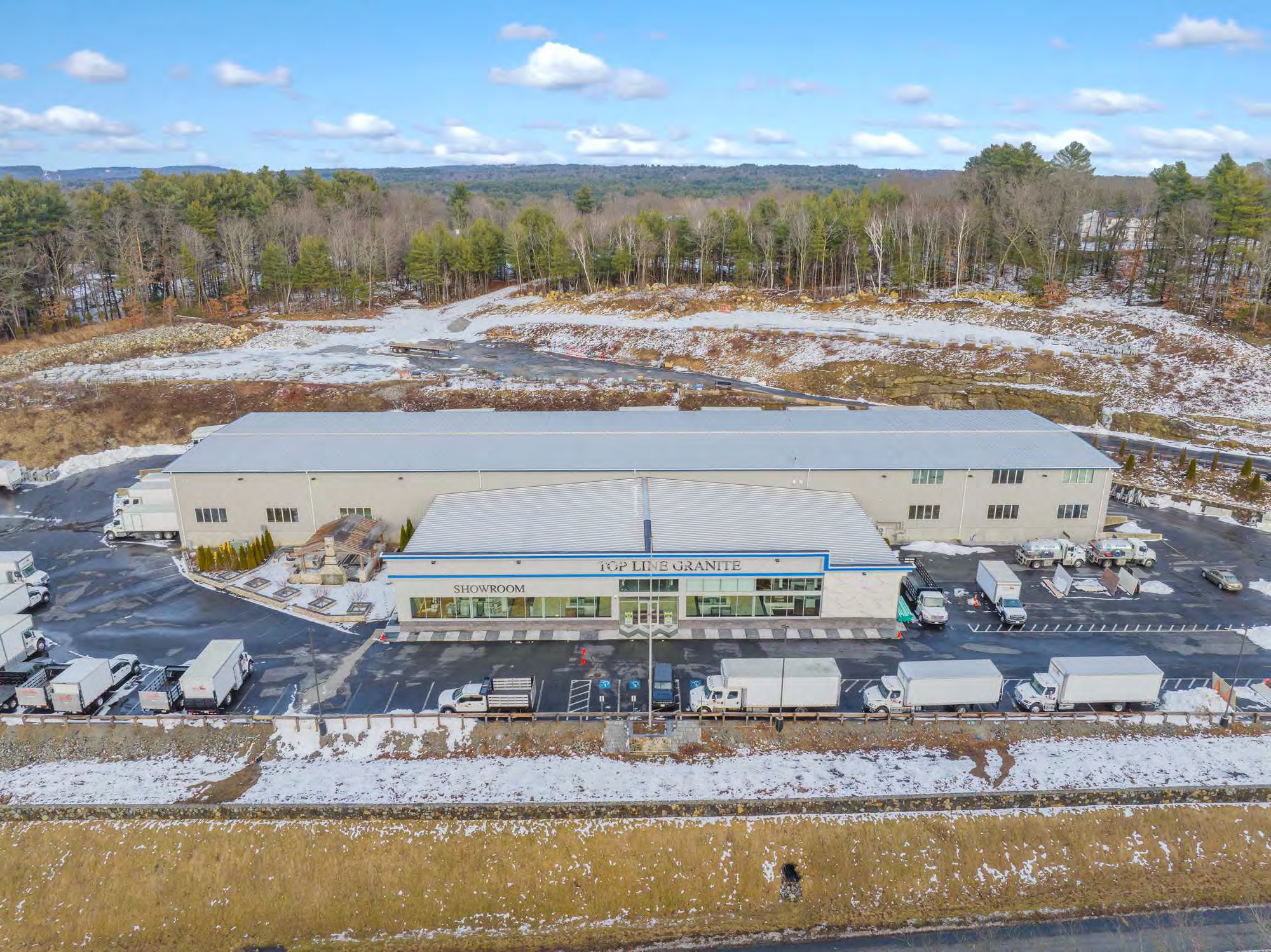347 Middlesex Rd, Tyngsborough, MA 01879