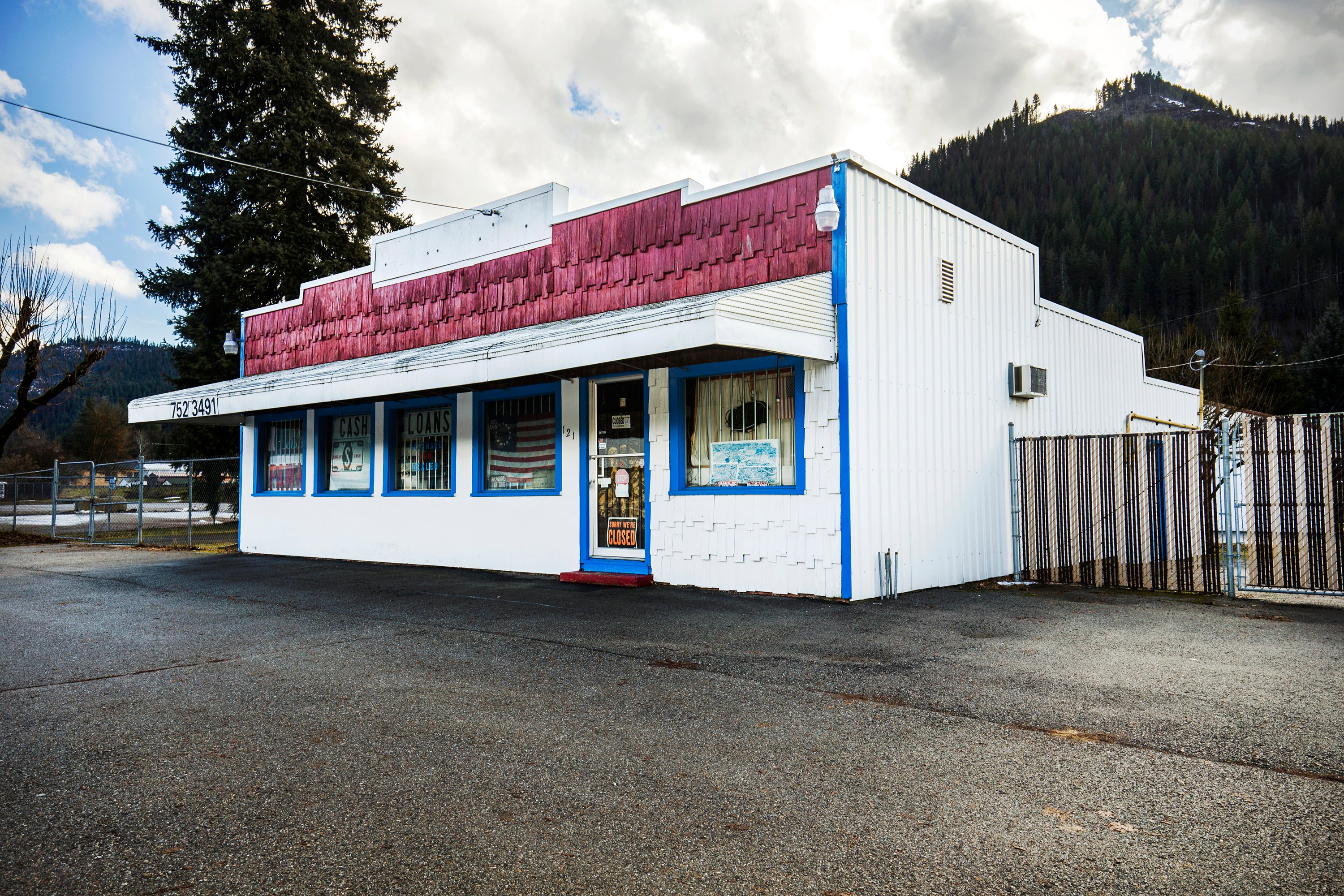 121 E Mullan Ave, Osburn, ID 83849