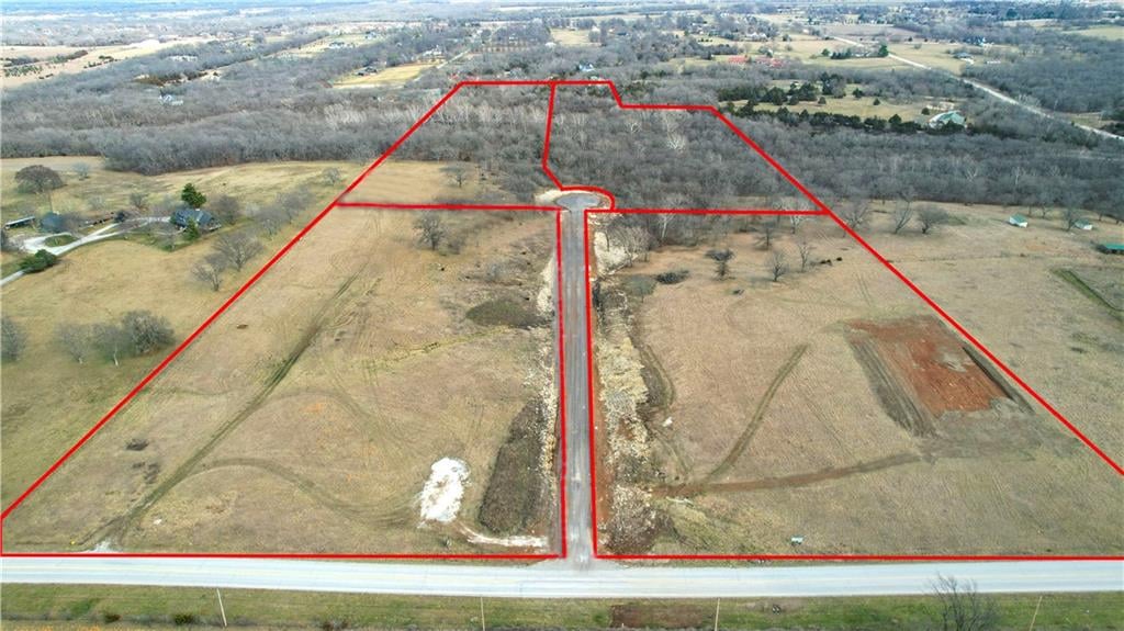 5201 W 188Th Ter, Stilwell, KS 66085