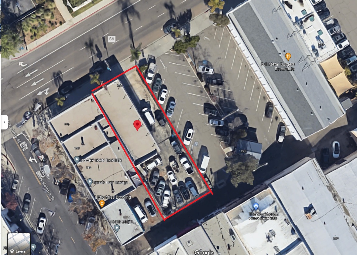 207 W Valley Pkwy, Escondido, CA 92025