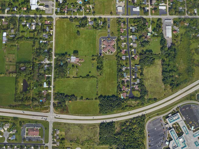 N Oakwood Rd & Hwy 21, Oshkosh, WI 54901