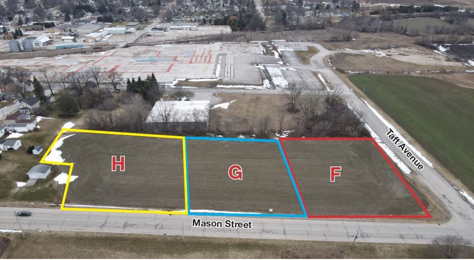Mason St, New Holstein, WI 53061