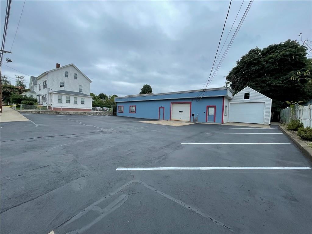 20 Pleasant St, Cumberland, RI 02864