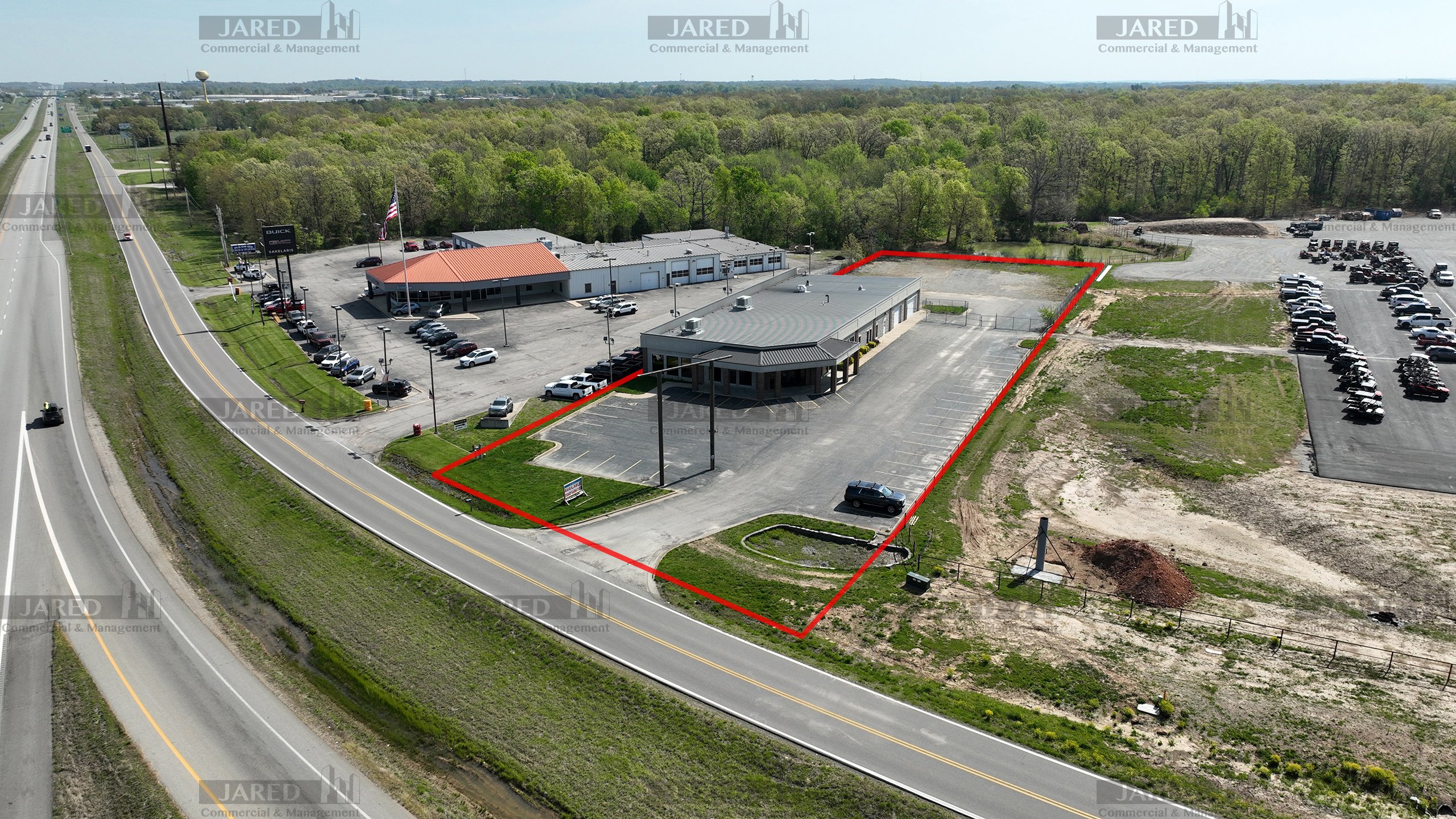 2410 Evergreen Pkwy, Lebanon, MO 65536