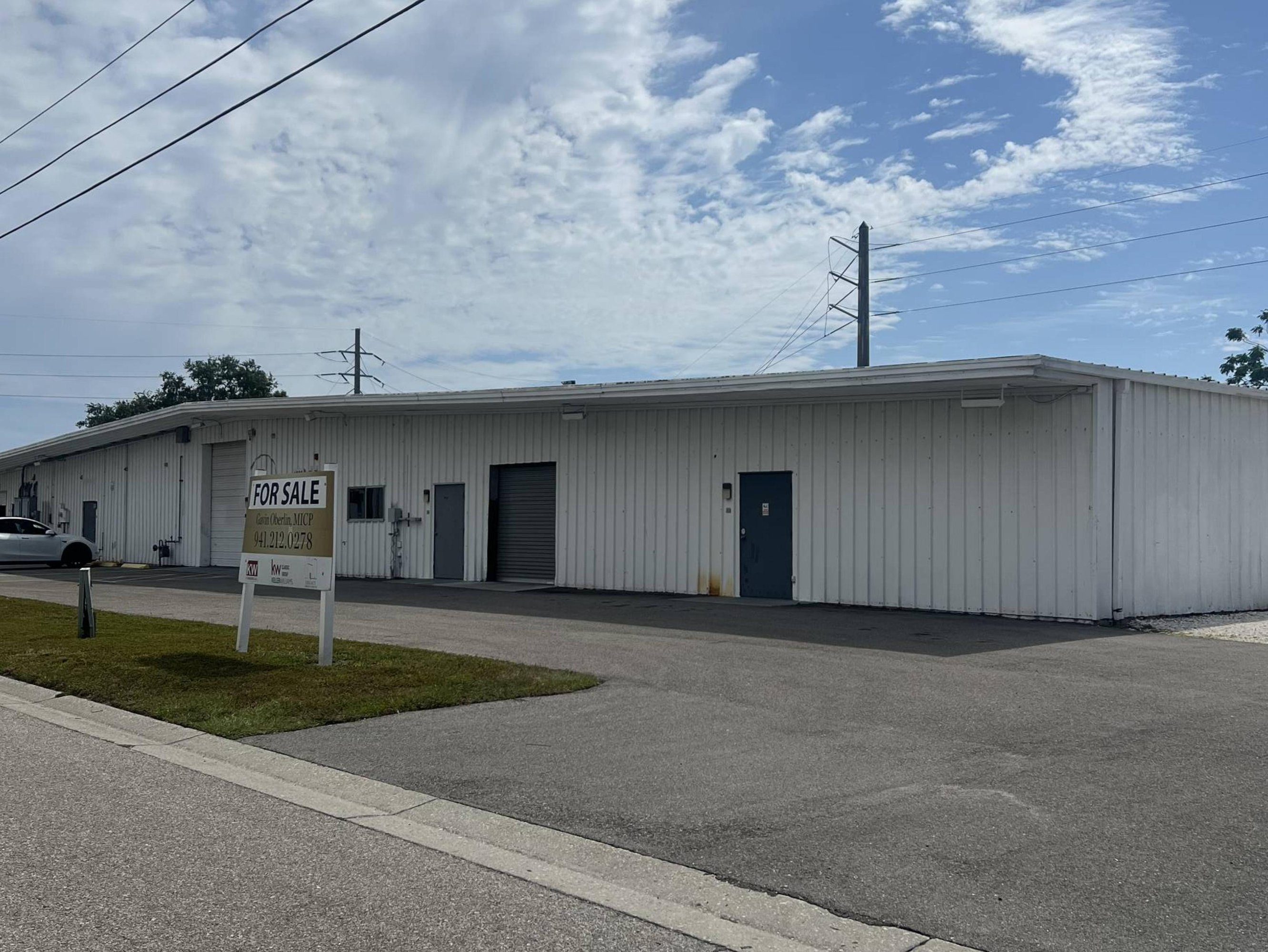 1909 Whitfield Park Loop, Sarasota, FL 34243
