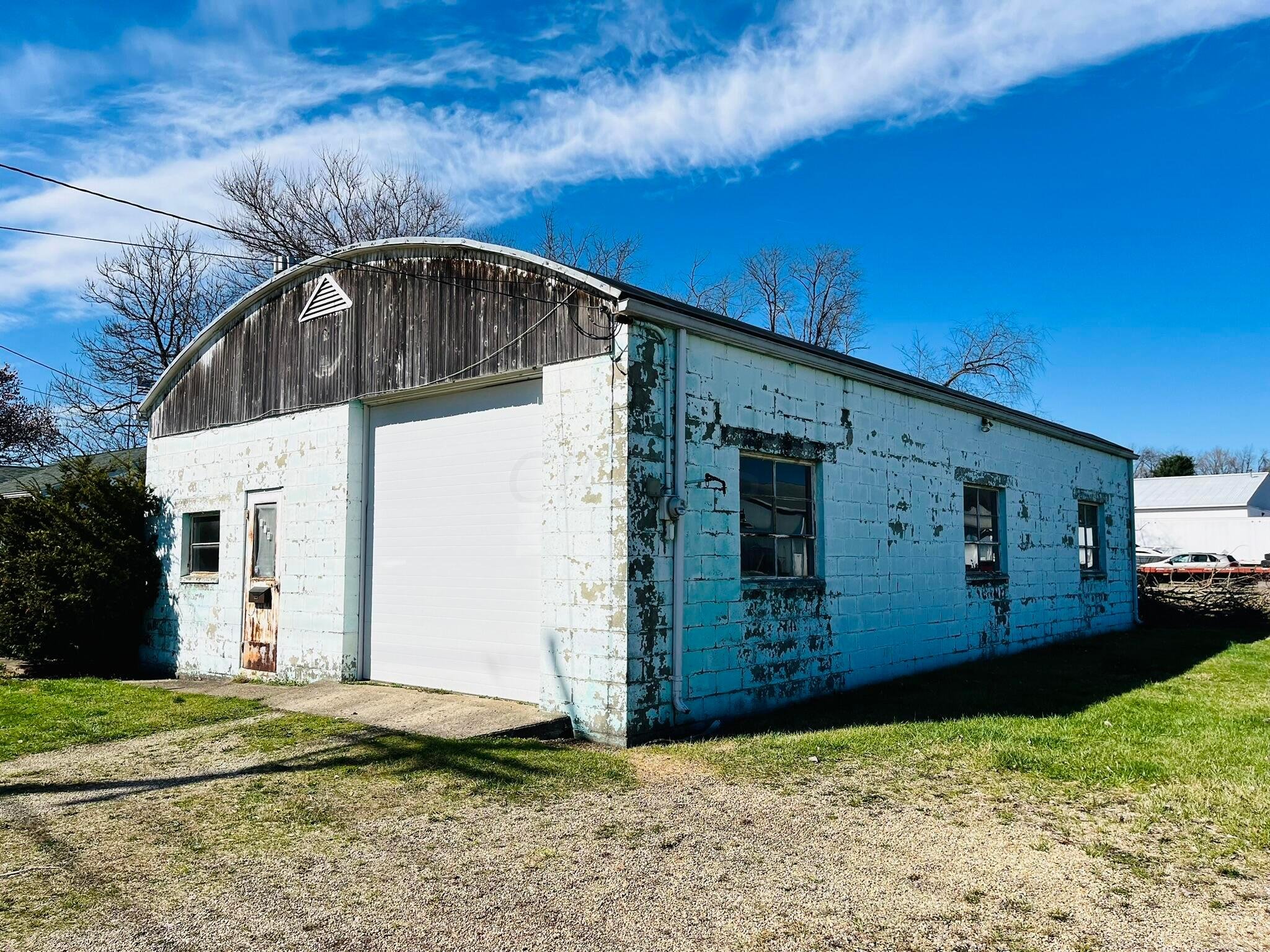 674 Mckinley Ave, Newark, OH 43055