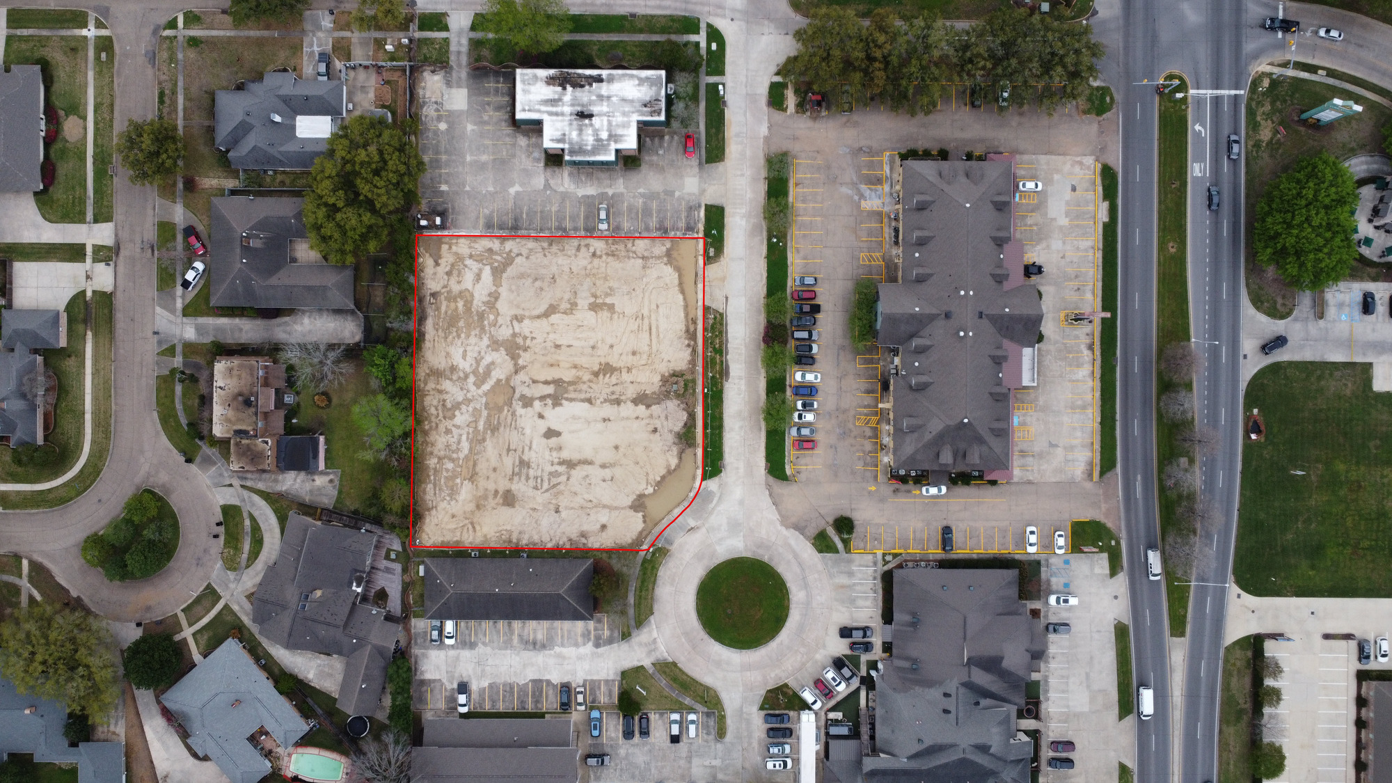3837 Plaza Tower Dr, Baton Rouge, LA 70816