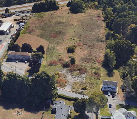 94 Garden St, Agawam, MA 01030