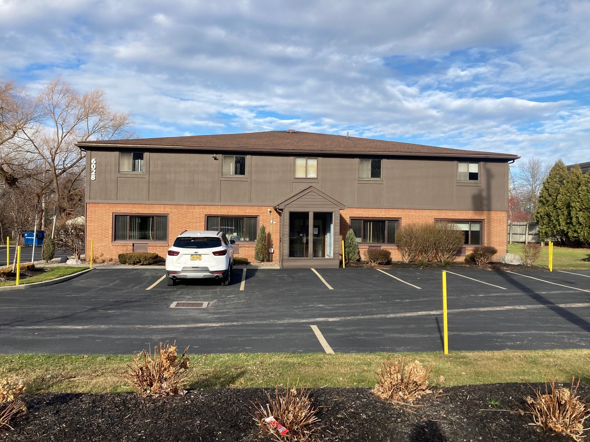 6028 Sheridan Dr, Amherst, NY 14221