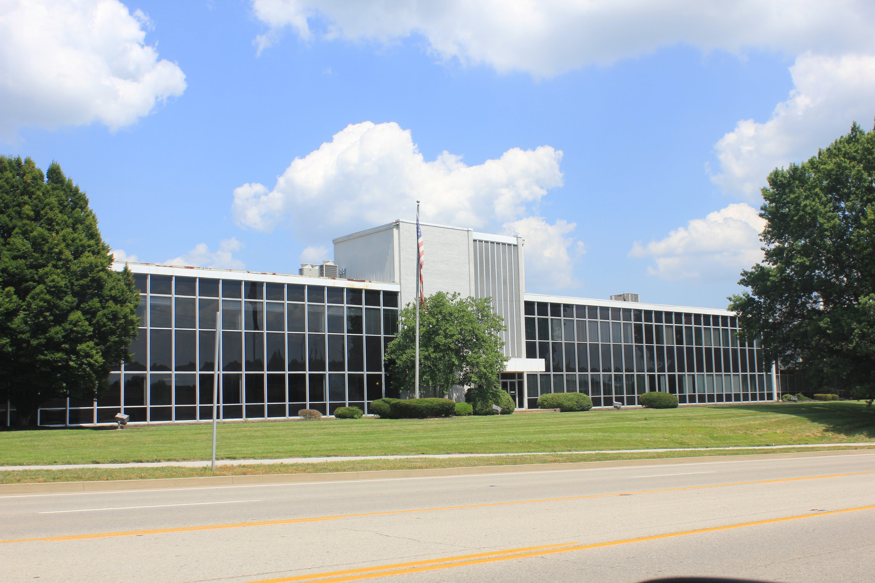 7100 Industrial Rd, Florence, KY 41042