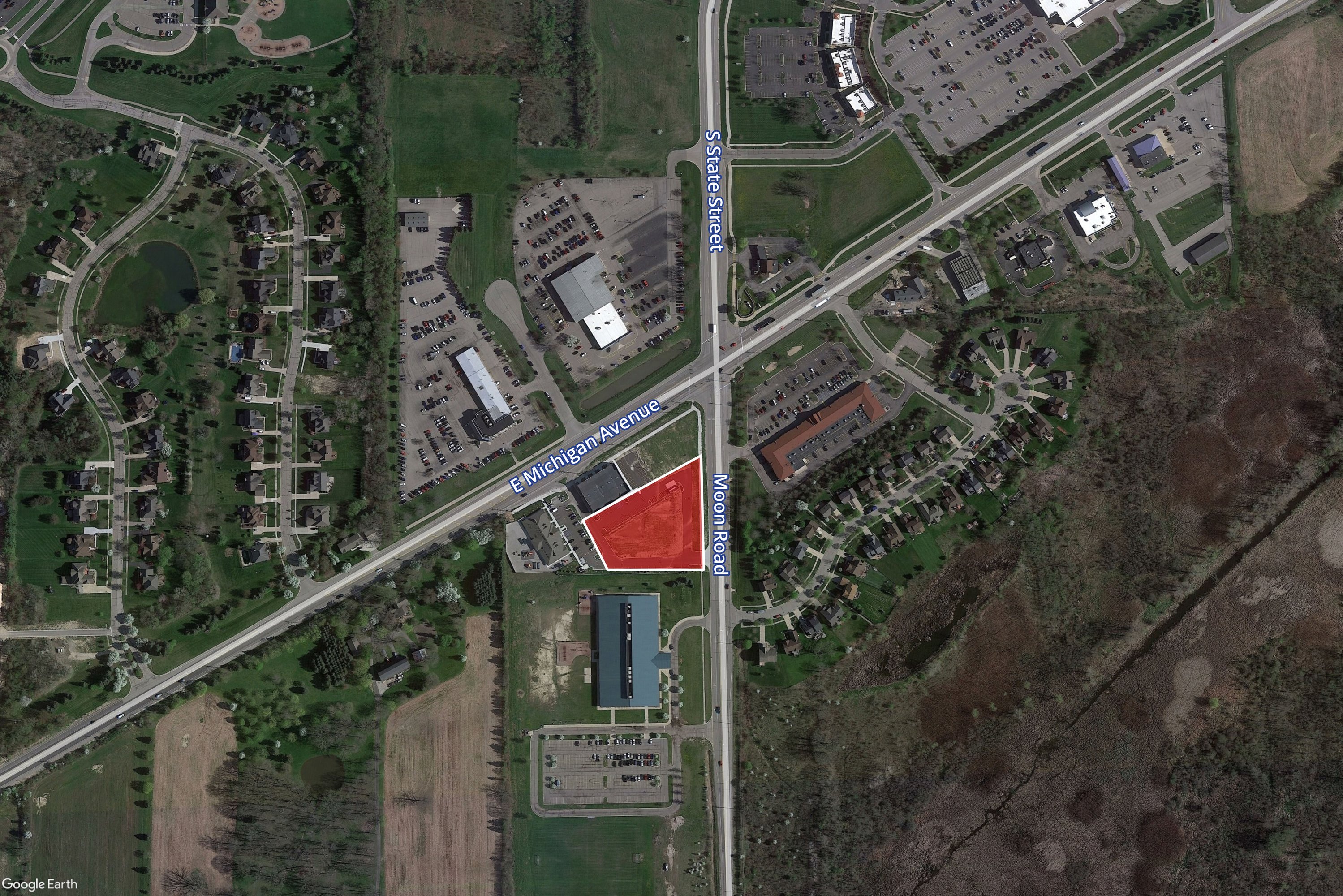 7160 Moon Rd, Saline, MI 48176