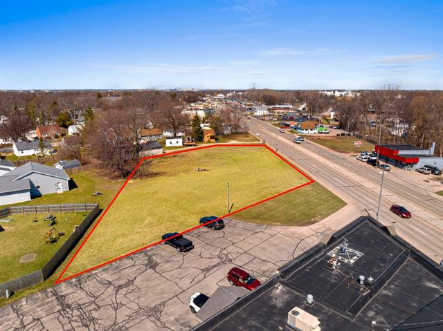 1748 Main St, Green Bay, WI 54302