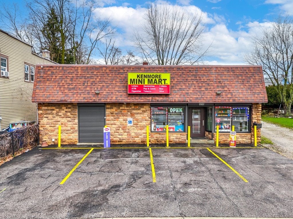 1215 Kenmore Blvd, Akron, OH 44314