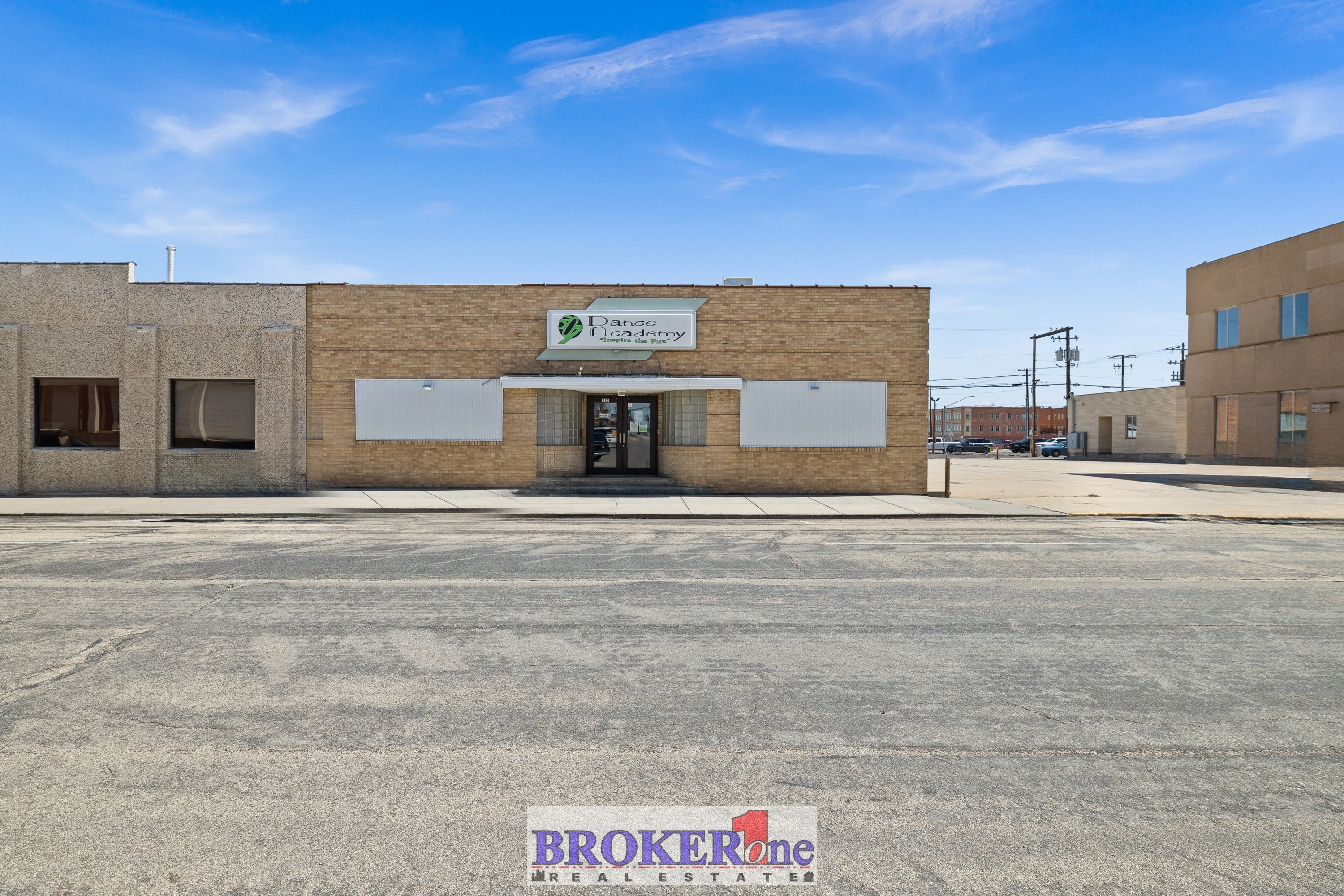225 N Wolcott St, Casper, WY 82601