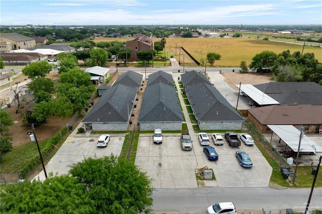 911 N Los Ebanos Rd, Mission, TX 78572