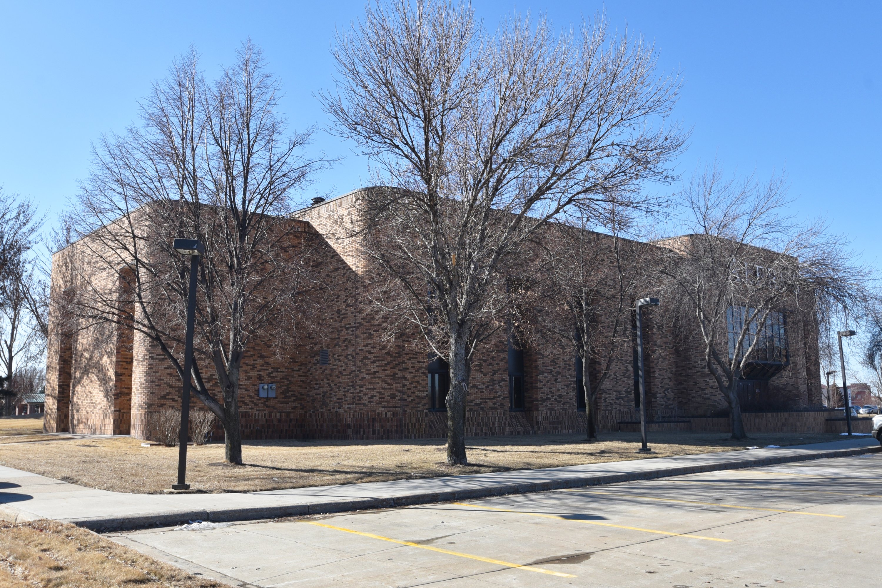 901 14Th Ave E, West Fargo, ND 58078