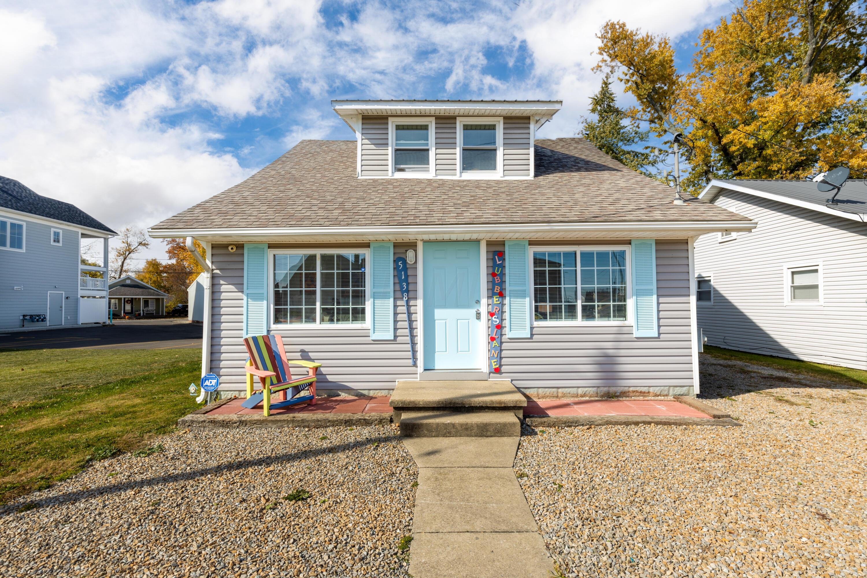 5138 Walnut Rd, Buckeye Lake, OH 43008