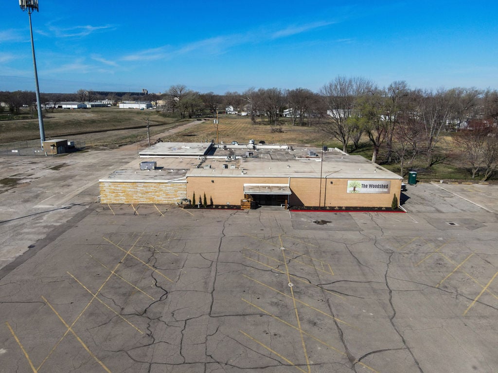 1901 N Kansas Ave, Topeka, KS 66608