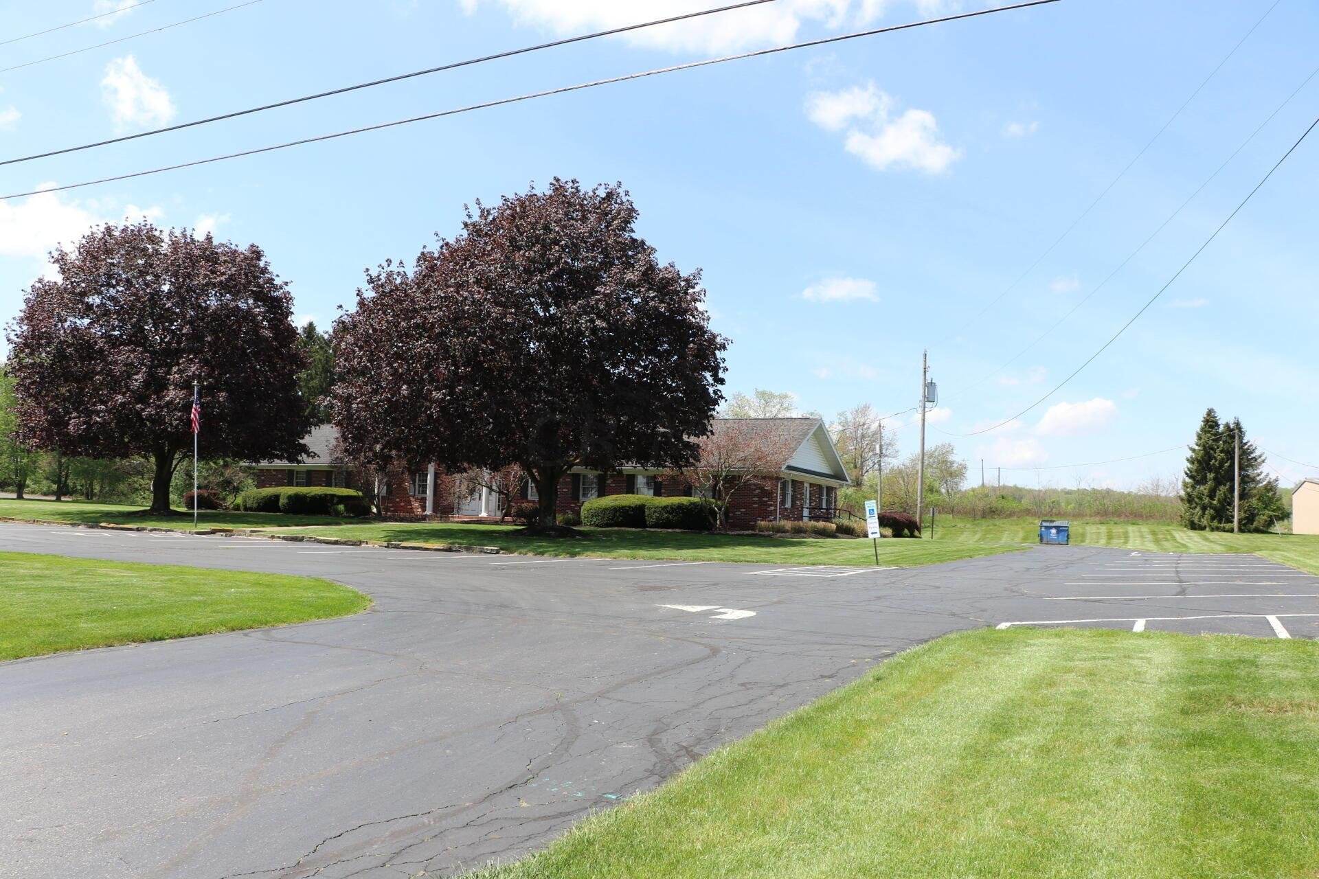 895 Harcourt Rd, Mount Vernon, OH 43050