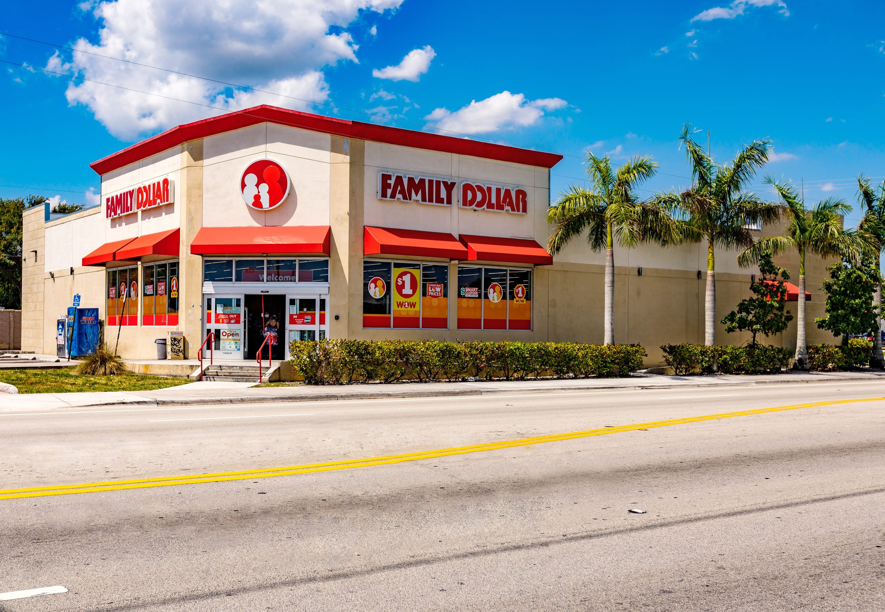 633 Pembroke Rd, Hallandale Beach, FL 33009