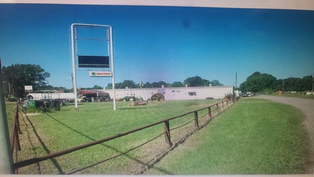 3205 Forge Rd, Shreveport, LA 71109