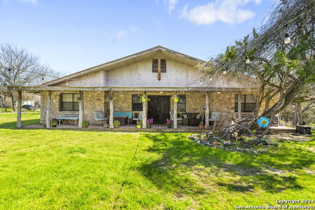 200 Elm Creek Rd, New Braunfels, TX 78132