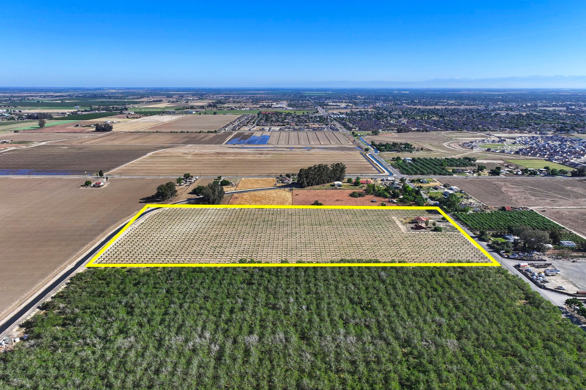 12154 12Th Ave, Hanford, CA 93230