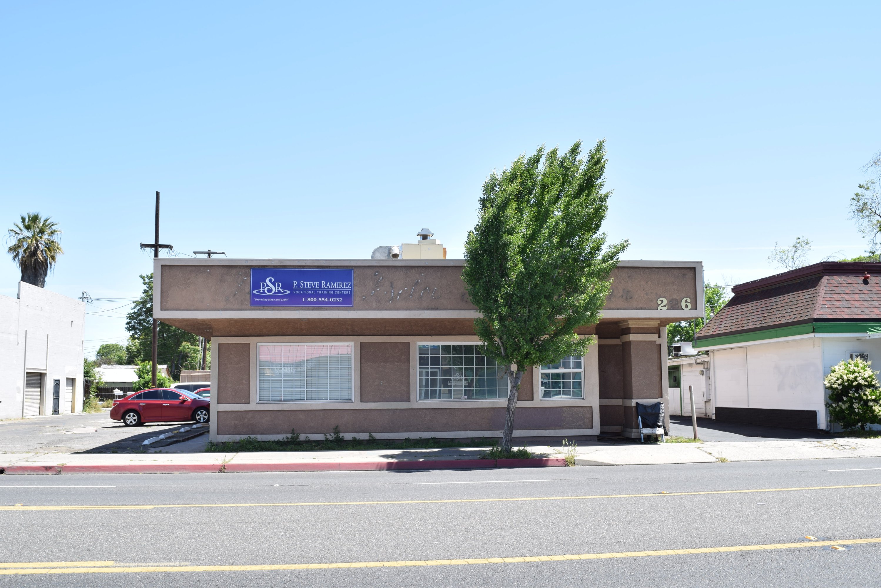 226 Mchenry Ave, Modesto, CA 95354