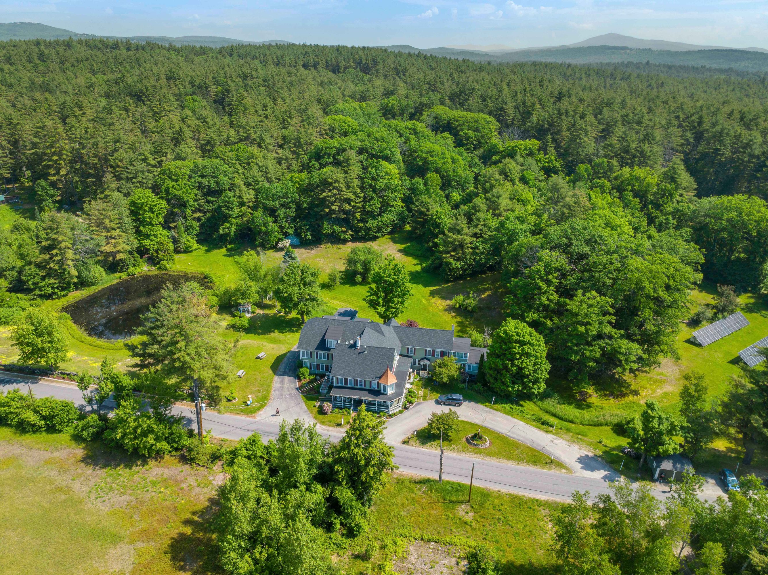 67 Pleasant View Rd, Bradford, NH 03221