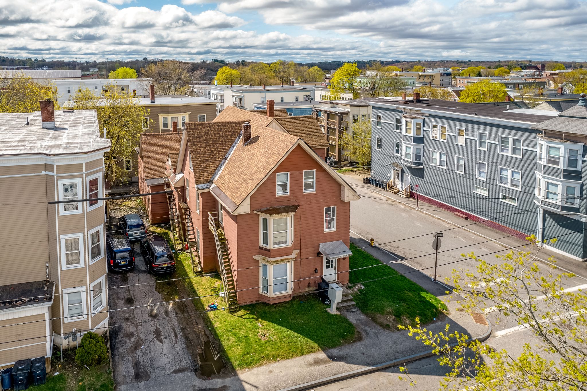 115 Pierce St, Lewiston, ME 04240