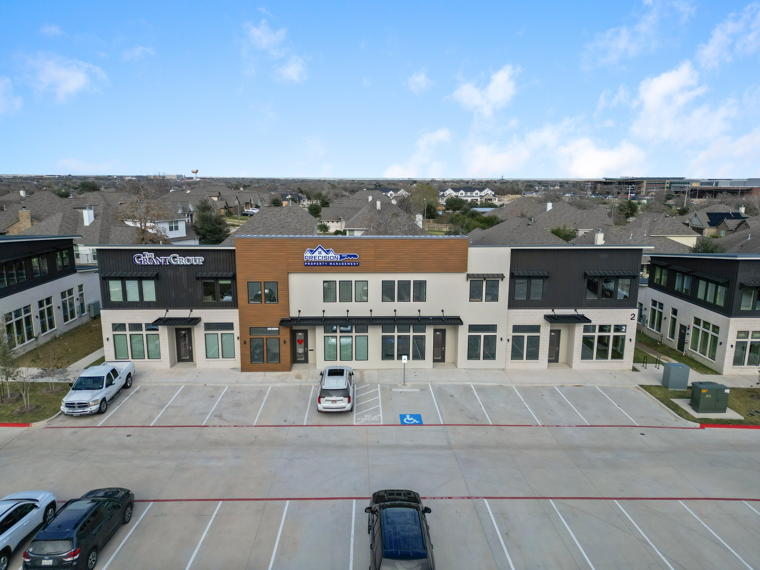 2800 Barron Rd, College Station, TX 77845