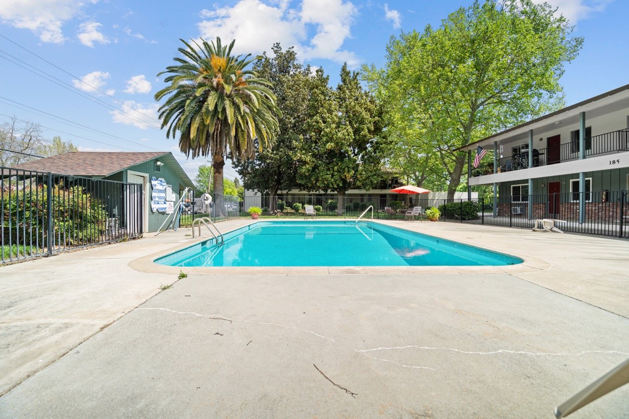 161 Cohasset Ln, Chico, CA 95926