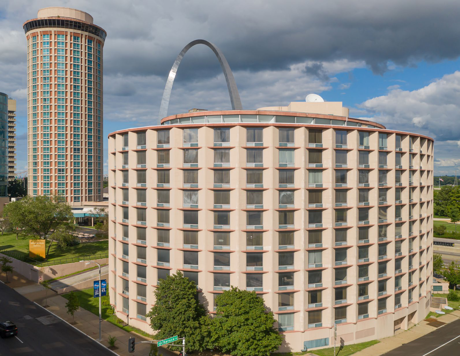 200 S 4Th St, Louis, MO 63102