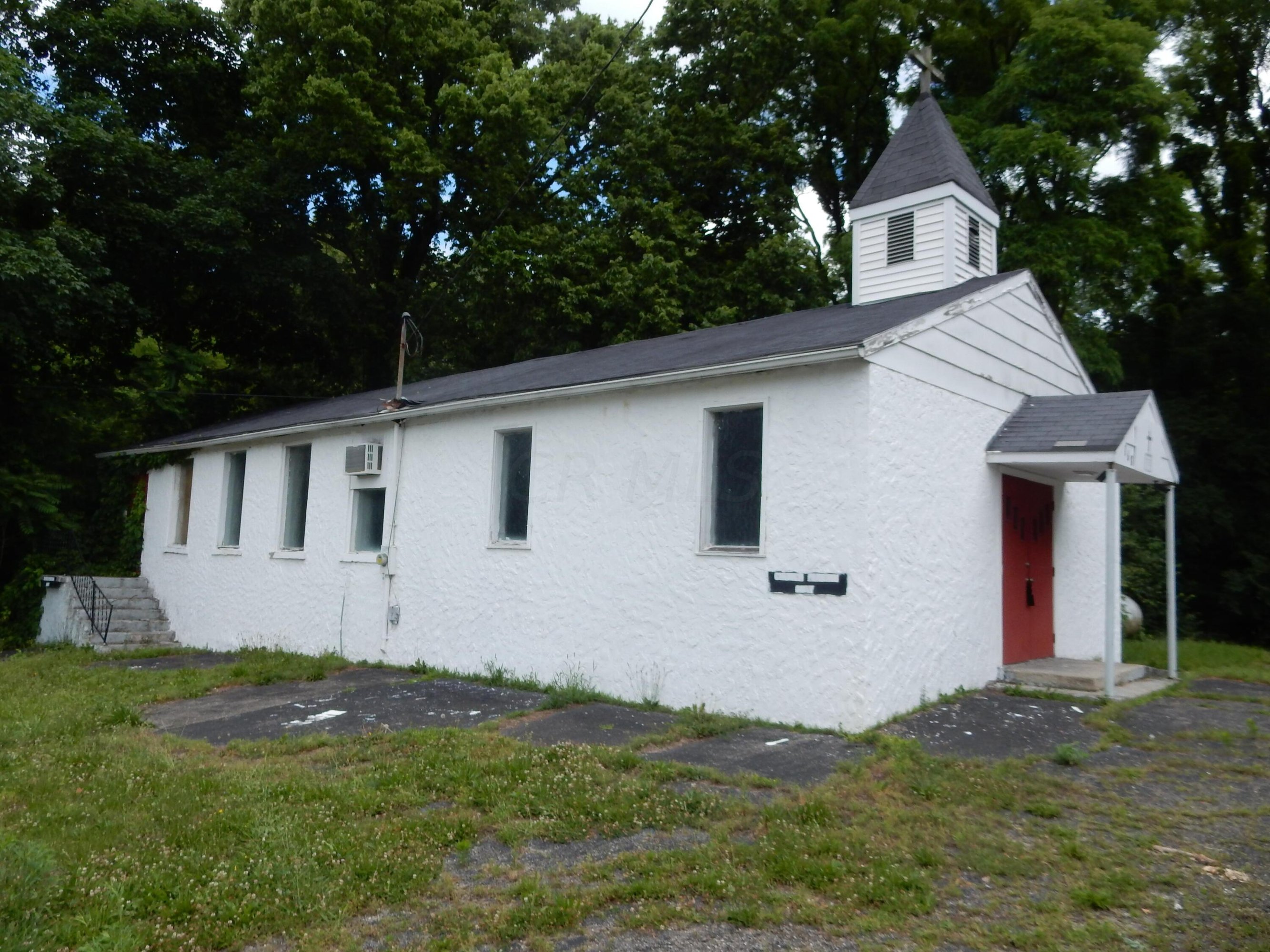 160 Commerce St, Lockbourne, OH 43137